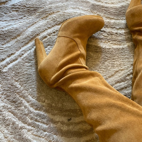 Stuart Weitzman Women’s Highland Suede Over the Knee Boots Fit 8.5 in Tan - Picture 6 of 13